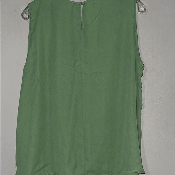 Zac & Rachel Green Pleated Blouse - Picture 8 of 11